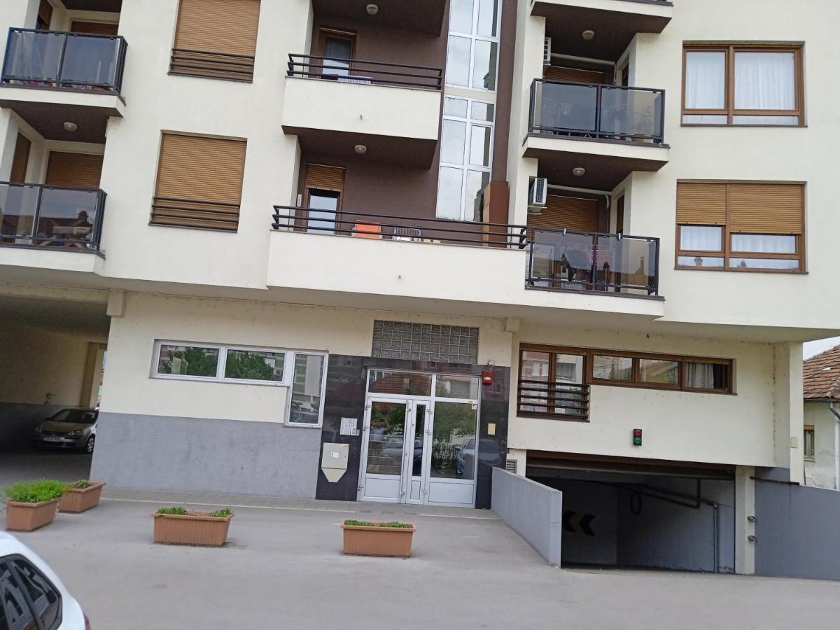 Apartment Lazarus Баня-Лука Экстерьер фото